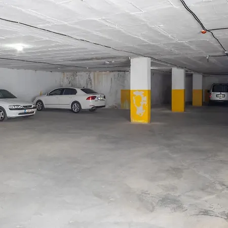 Daire Peaceful Lux Apartment Wıth Pool Close To Tramway Antalya